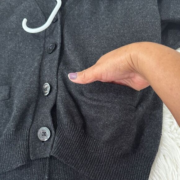 LOFT Women's Classic Black Cardigan Size Medium - Picture 5 of 9